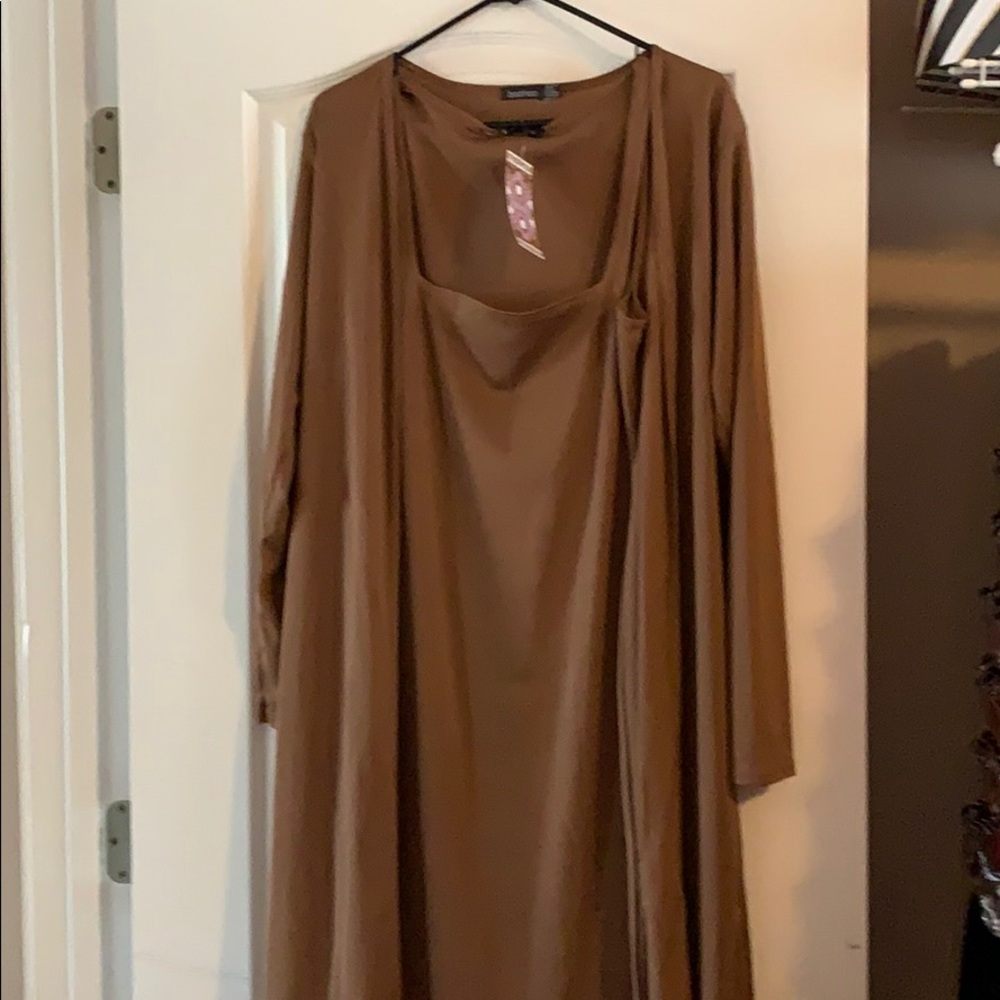 Boohoo Ribbed midi dress and duster set